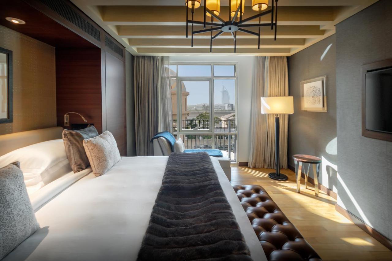 Kempinski Mall Of The Emirates, Готель 5*
