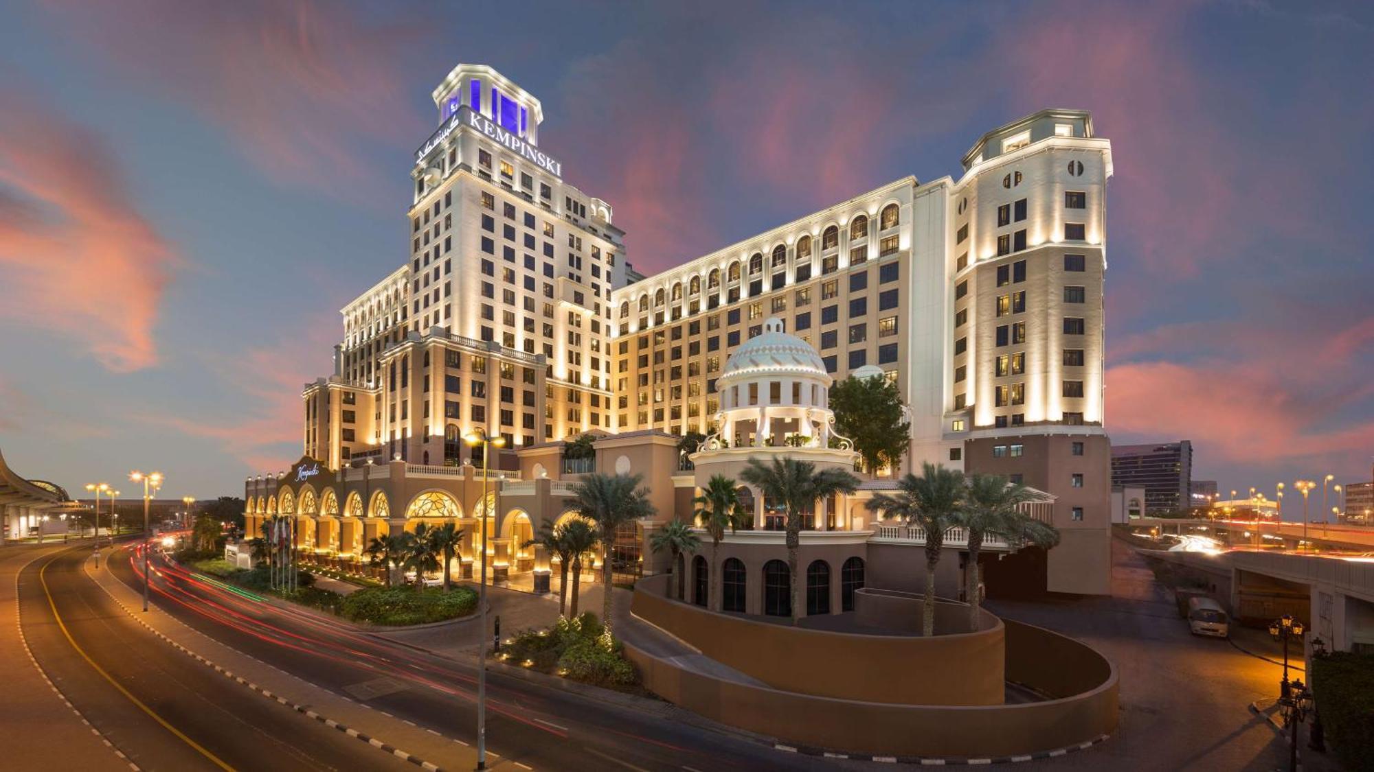 Kempinski Mall Of The Emirates, Готель 5*